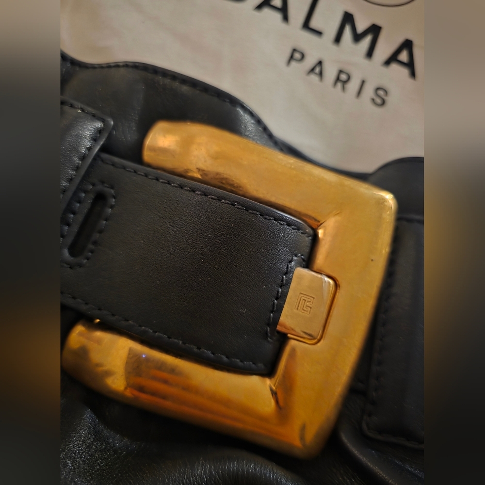 Balmain Black and Gold Shoulder Bag - Picture 15 of 17